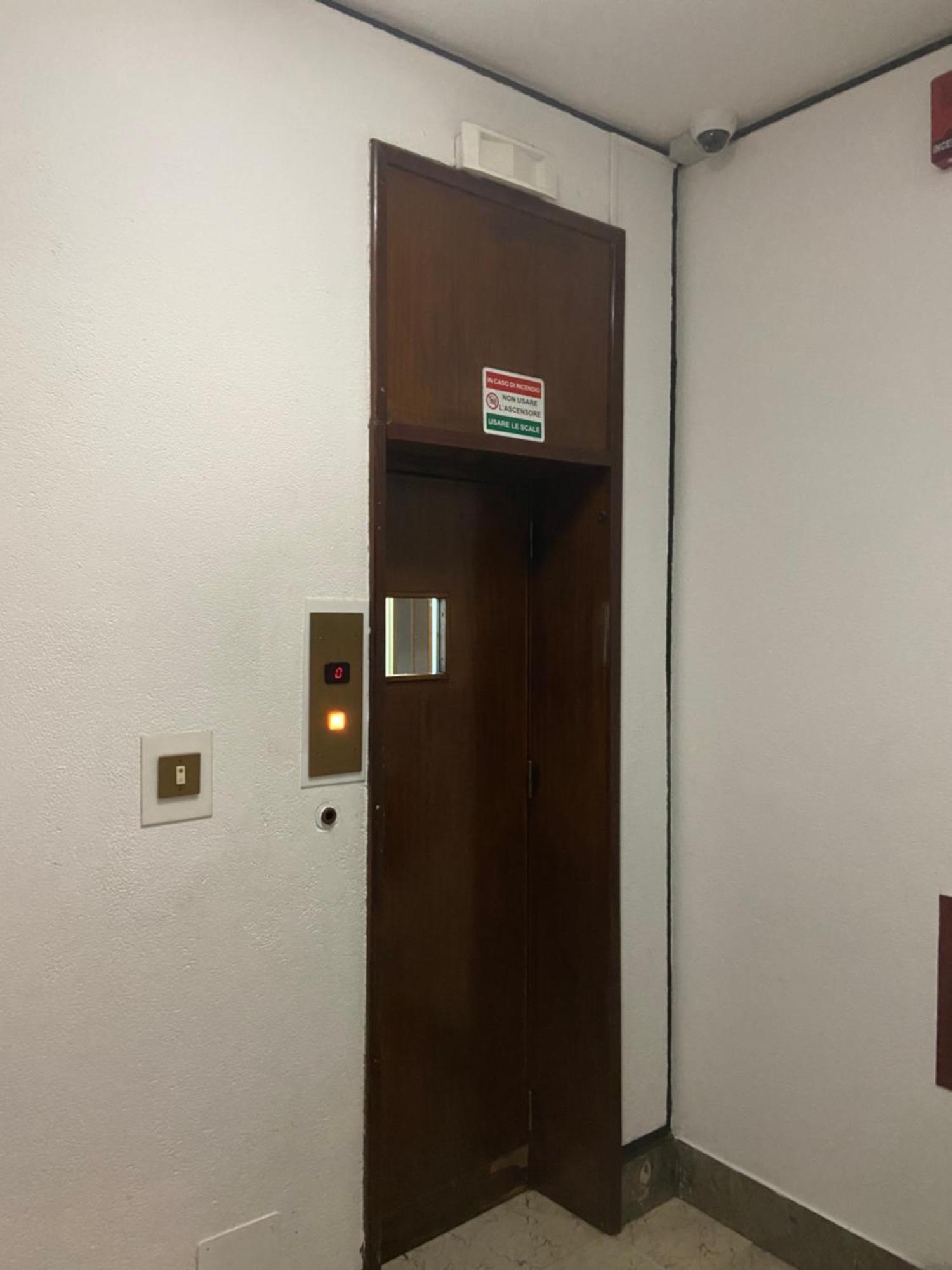 La Zisa Luxury Apartment Palermo Bagian luar foto